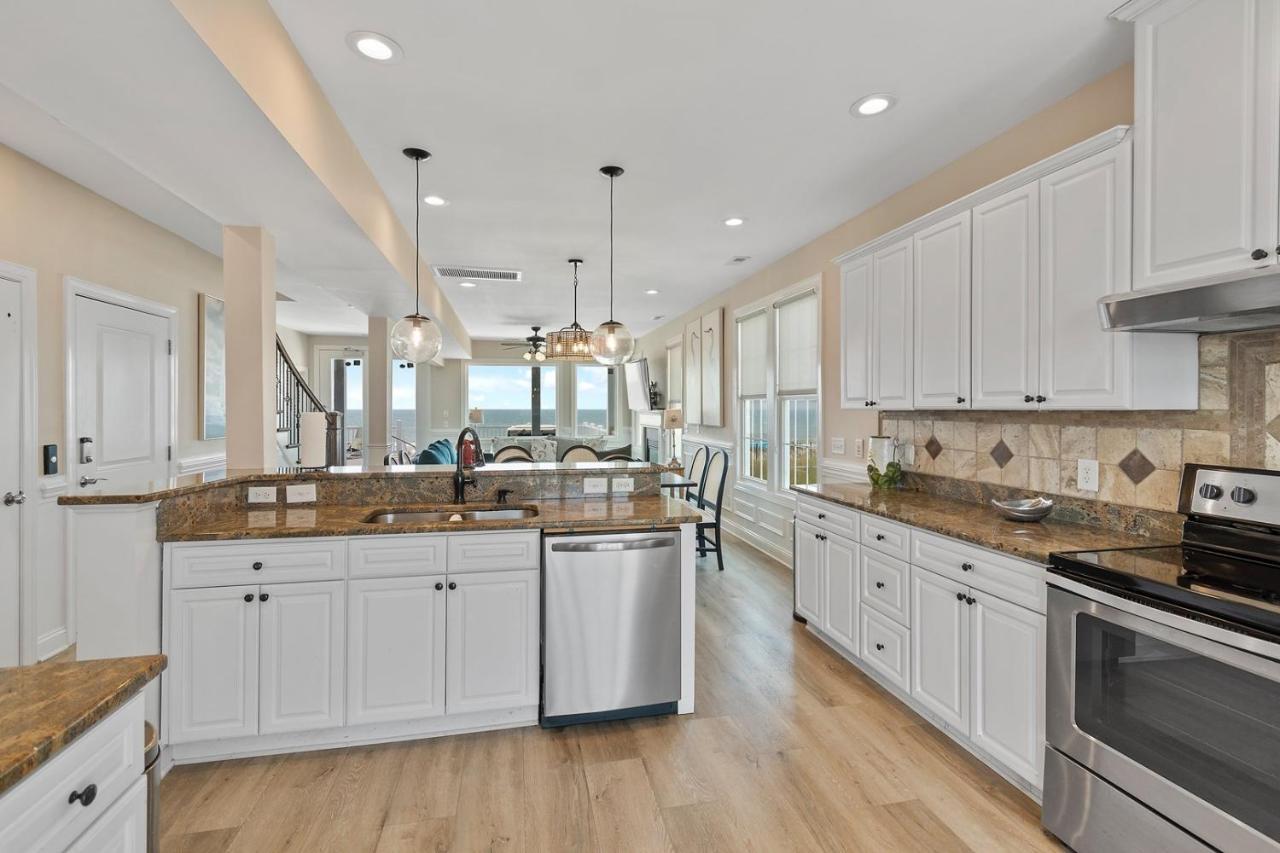 Nirvana Oak Island Exterior foto
